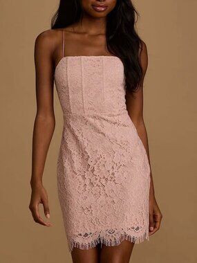 NWT Keep It Social‎ Blush Lace Bodycon Mini Dress Size Small